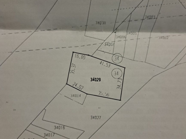 Земеделски имот в Перник, Тева -  кв.м за 10200 €/дка - Снимка #1
