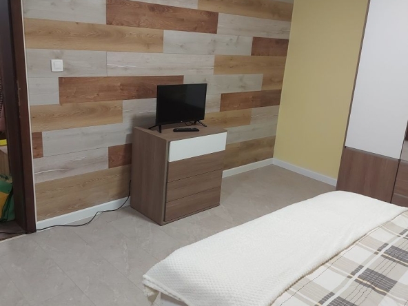 Дава се под наем Двустаен апартамент в Горна Оряховица - 65 кв.м за 298.86 € - Снимка #1