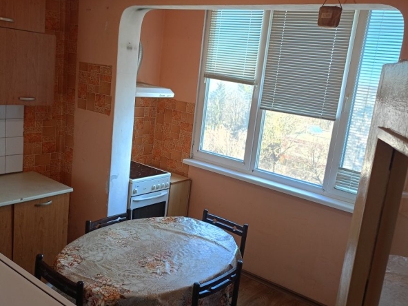 Дава се под наем Двустаен апартамент в Добрич, Дружба 2 - 65 кв.м за 298.86 € - Снимка #1