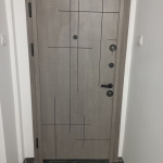 Дава се под наем Двустаен апартамент в Търговище, Център - 70 кв.м за 306 € - Снимка #1