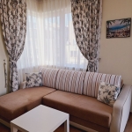 Дава се под наем Едностаен апартамент в Варна, Цветен квартал - 36 кв.м за 325 € - Снимка #1