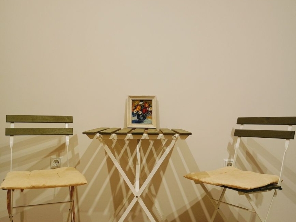 Дава се под наем Едностаен апартамент в Варна, Колхозен пазар - 27 кв.м за 280.5 € - Снимка #1