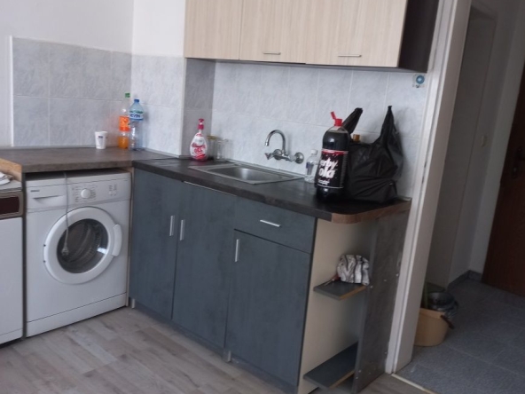 Дава се под наем Двустаен апартамент в Варна, Автогара - 75 кв.м за 408 € - Снимка #1