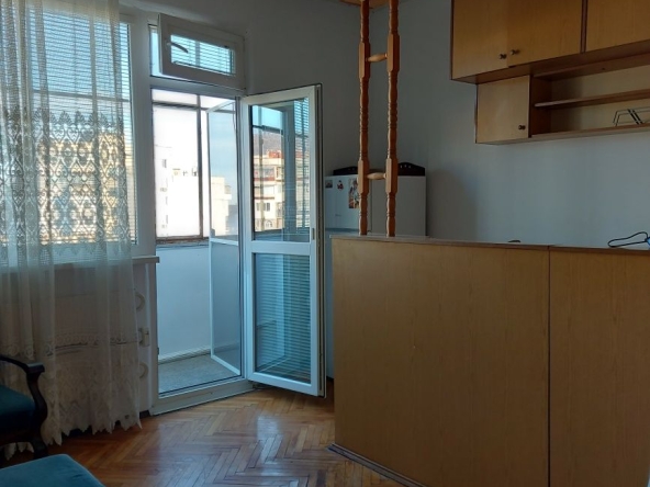 Дава се под наем Двустаен апартамент в Варна, Младост 2 - 55 кв.м за 331.5 € - Снимка #1