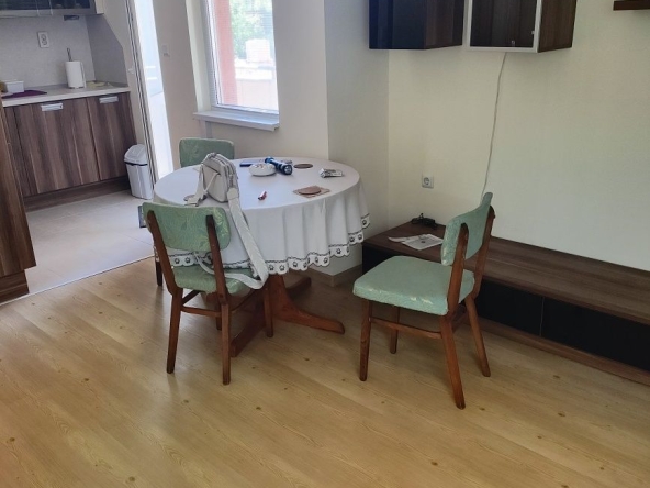 Двустаен апартамент в Русе, Център - 73 кв.м за 1576 €/кв.м - Снимка #1