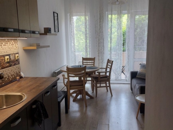 Дава се под наем Двустаен апартамент в София, Люлин 10 - 56 кв.м за 510 € - Снимка #1