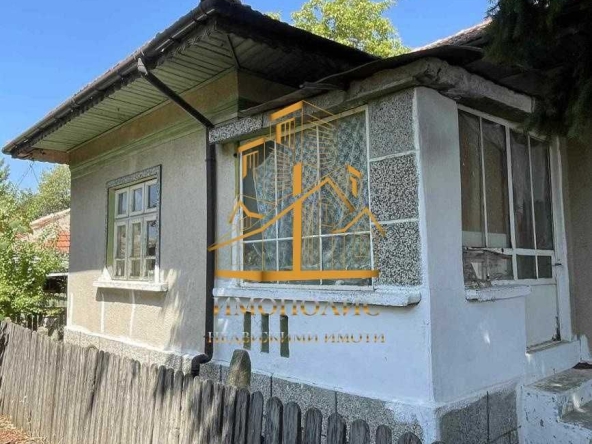 Къща в с. Ветрен, Област Силистра - 100 кв.м за 212 €/кв.м - Снимка #1