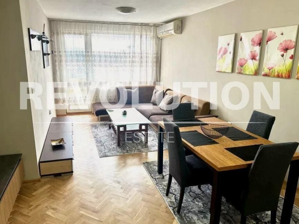 Дава се под наем Тристаен апартамент в Варна, Трошево - 80 кв.м за 598.23 € - Снимка #1
