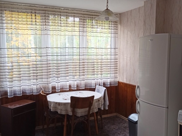 Дава се под наем Двустаен апартамент в София, Карпузица - 66 кв.м за 648.21 € - Снимка #1