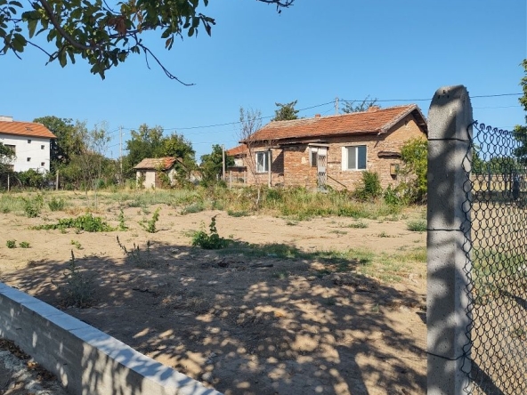 Къща в Пазарджик, Център - 60 кв.м за 748 €/кв.м - Снимка #1