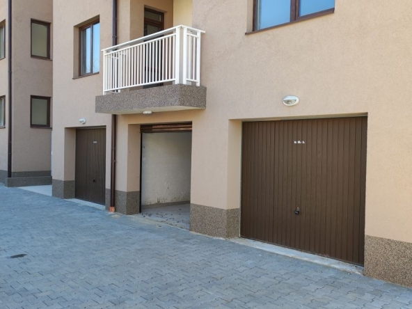 Дава се под наем Гараж / Паркомясто в Пловдив, Остромила - 21 кв.м за 102 € - Снимка #1