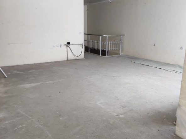 Дава се под наем Офис в Бургас, Възраждане - 192 кв.м за 105000 € - Снимка #1