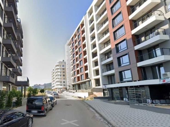 Дава се под наем Гараж / Паркомясто в София, Младост 4 - 16 кв.м за 179.52 € - Снимка #1