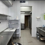 Дава се под наем Промишлена сграда в Варна, Гръцка махала - 94 кв.м за 306 € - Снимка #1