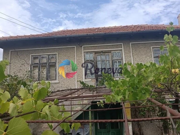 Къща в с. Николаевка, Област Варна - 90 кв.м за 312 €/кв.м - Снимка #1