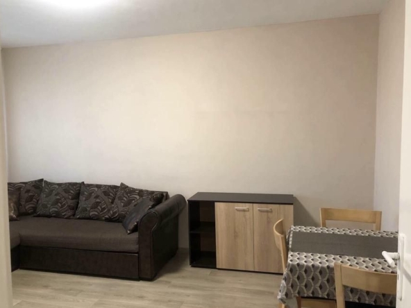 Дава се под наем Двустаен апартамент в Пловдив, Христо Смирненски - 75 кв.м за 298.86 € - Снимка #1