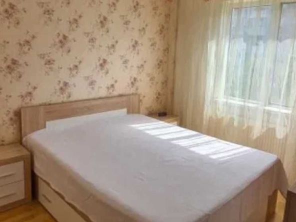 Дава се под наем Тристаен апартамент в Пловдив, Център - 74 кв.м за 198.9 € - Снимка #1