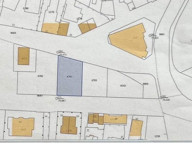 Парцел в Свищов - 355 кв.м за 187 €/кв.м - Снимка #1