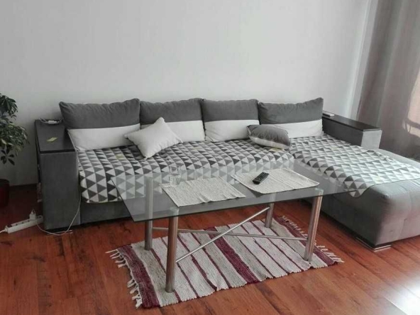 Дава се под наем Двустаен апартамент в Пловдив, Мараша - 70 кв.м за 273.87 € - Снимка #1