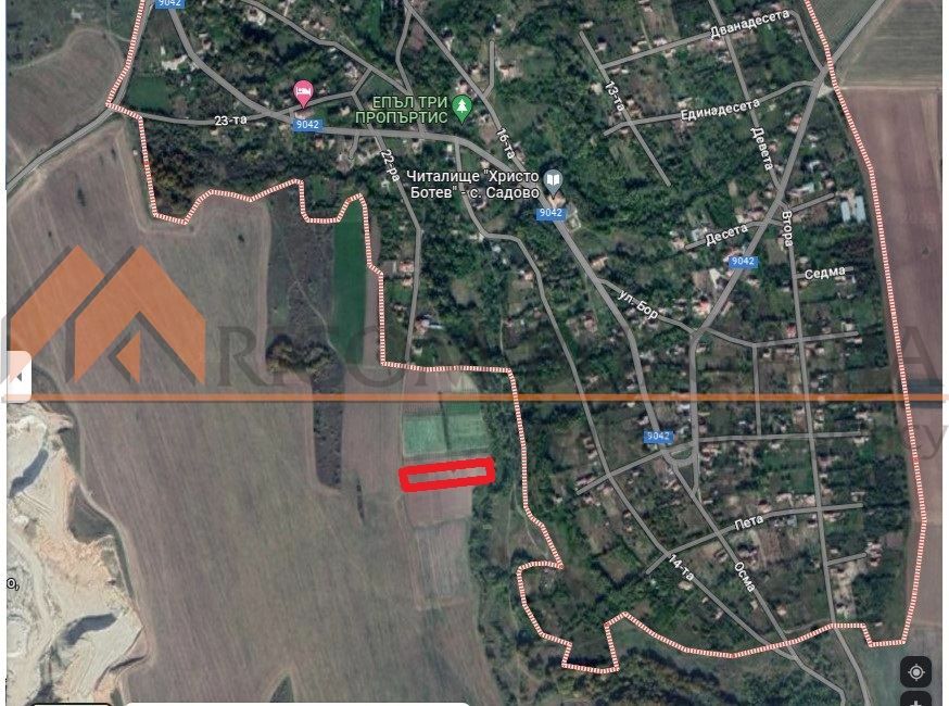 Парцел в с. Садово, Област Варна - 1300 кв.м за 9 €/кв.м - Снимка #1