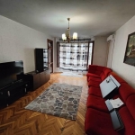 Дава се под наем Тристаен апартамент в Бургас, Център - 98 кв.м за 510 € - Снимка #1