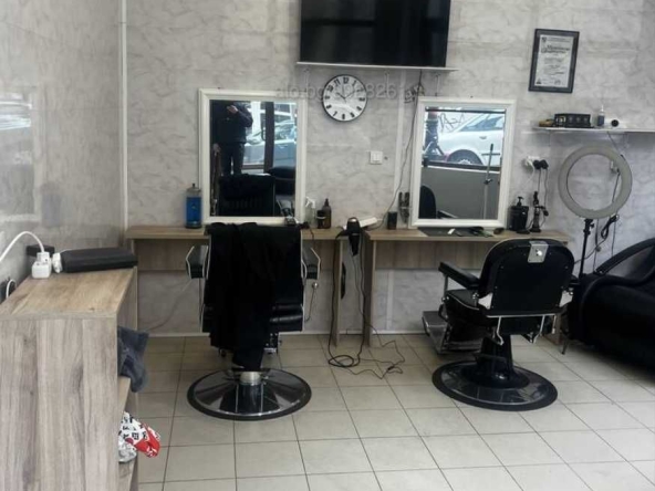 Дава се под наем Магазин в Пловдив, Център - 16 кв.м за 510 € - Снимка #1