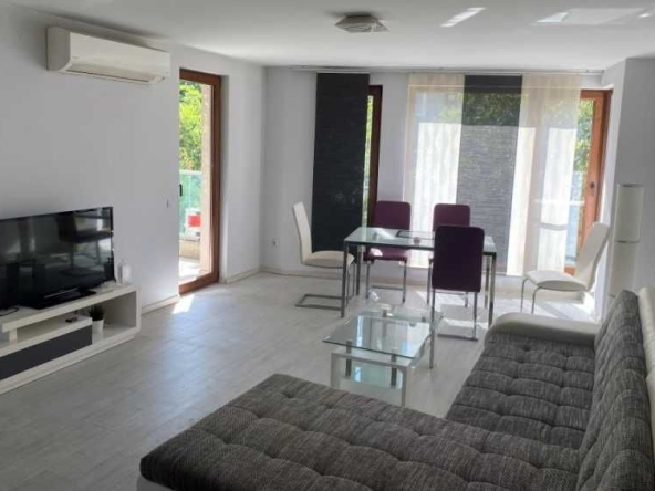 Дава се под наем Тристаен апартамент в София, Манастирски ливади - 104 кв.м за 663 € - Снимка #1