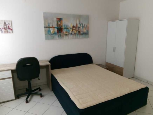 Дава се под наем Едностаен апартамент в Пловдив, Южен - 40 кв.м за 163.2 € - Снимка #1