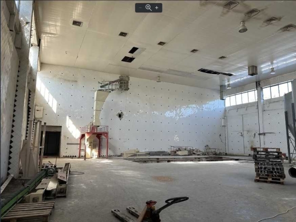 Дава се под наем Склад в Варна, Северна промишлена зона - 1200 кв.м за 5400 € - Снимка #1