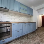 Дава се под наем Тристаен апартамент в Пловдив, Център - 74 кв.м за 204 € - Снимка #1