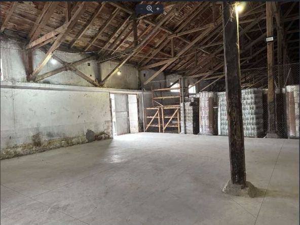 Дава се под наем Склад в Варна, Западна промишлена зона - 255 кв.м за 1040.4 € - Снимка #1