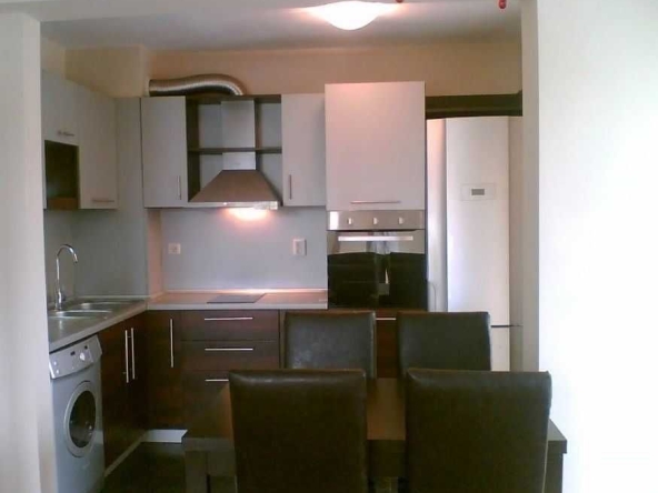 Дава се под наем Двустаен апартамент в София, Медицинска академия - 76 кв.м за 408 € - Снимка #1