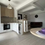 Дава се под наем Двустаен апартамент в Пловдив, Коматево - 65 кв.м за 290.7 € - Снимка #1