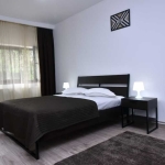 Дава се под наем Двустаен апартамент в Пловдив, Остромила - 56 кв.м за 270.3 € - Снимка #1