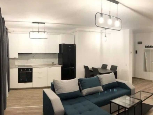 Дава се под наем Двустаен апартамент в Пловдив, Тракия - 65 кв.м за 328.95 € - Снимка #1