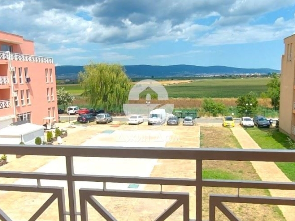 Тристаен апартамент в к.к. Слънчев бряг - 78 кв.м за 730 €/кв.м - Снимка #1