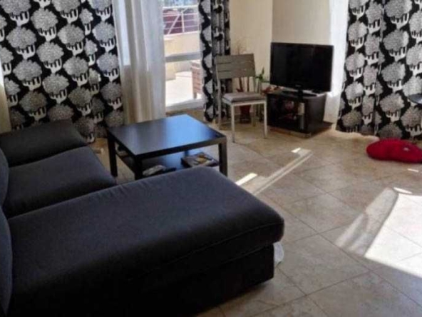 Дава се под наем Двустаен апартамент в София, Бъкстон - 60 кв.м за 450 € - Снимка #1