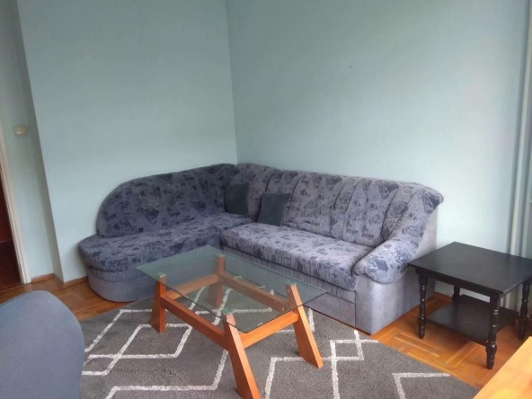 Дава се под наем Тристаен апартамент в София, Иван Вазов - 84 кв.м за 620 € - Снимка #1