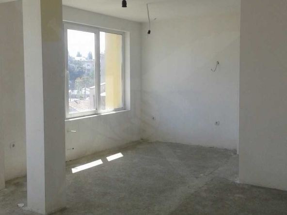 Двустаен апартамент в Пловдив, Кършияка - 120 кв.м за 1188 €/кв.м - Снимка #1