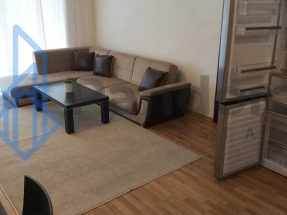 Дава се под наем Тристаен апартамент в София, Витоша - 93 кв.м за 690 € - Снимка #1