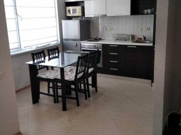 Дава се под наем Двустаен апартамент в София, Гео Милев - 60 кв.м за 450 € - Снимка #1