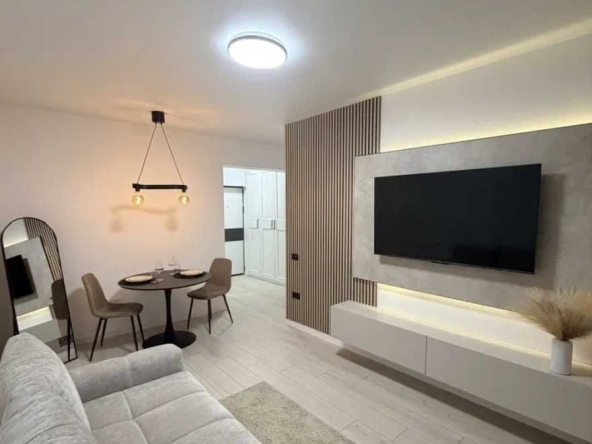 Дава се под наем Едностаен апартамент в София, Младост 1 - 50 кв.м за 298.86 € - Снимка #1