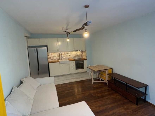 Дава се под наем Двустаен апартамент в София, Кръстова вада - 65 кв.м за 648.21 € - Снимка #1