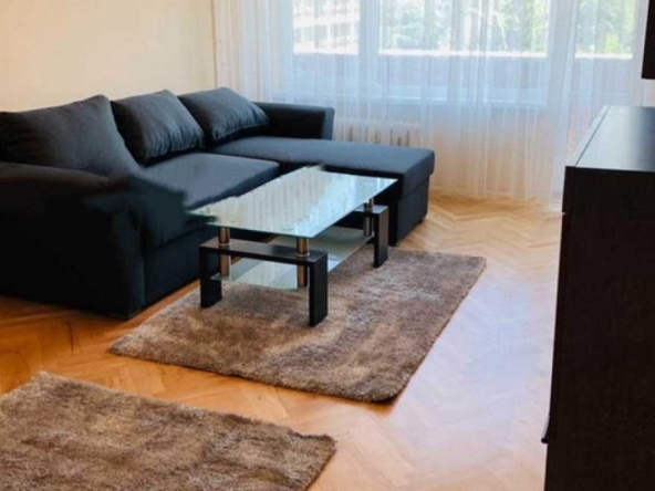 Дава се под наем Двустаен апартамент в София, Хиподрума - 75 кв.м за 459 € - Снимка #1