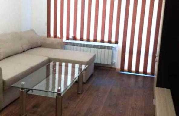 Дава се под наем Двустаен апартамент в София, Център - 70 кв.м за 425 € - Снимка #1