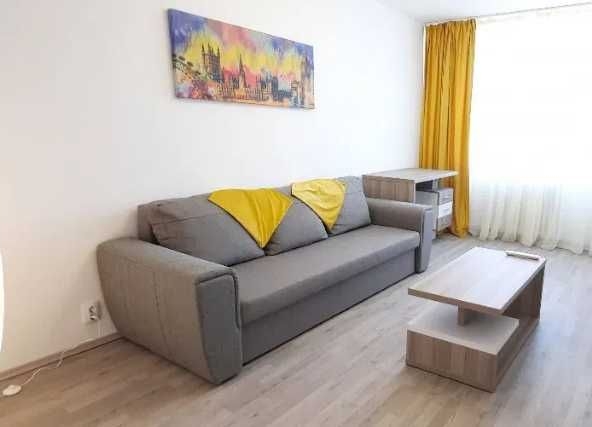 Дава се под наем Двустаен апартамент в Пловдив, Младежки Хълм - 58 кв.м за 316.2 € - Снимка #1