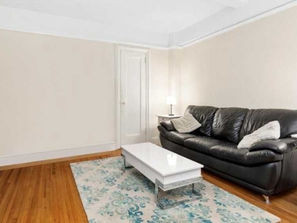 Дава се под наем Едностаен апартамент в Пловдив, Тракия - 15 кв.м за 224.4 € - Снимка #1