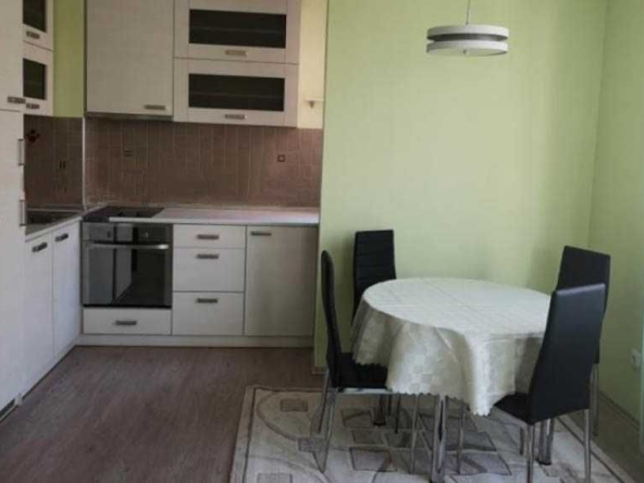 Дава се под наем Тристаен апартамент в София, Гео Милев - 75 кв.м за 575 € - Снимка #1