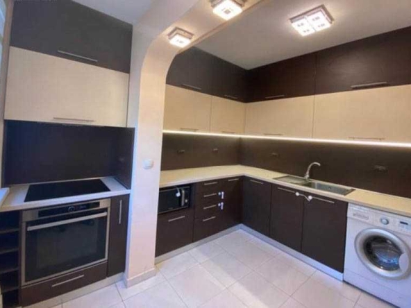 Дава се под наем Тристаен апартамент в София, Стрелбище - 76 кв.м за 675 € - Снимка #1