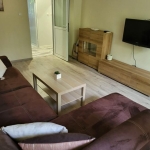 Дава се под наем Двустаен апартамент в Пловдив, Гагарин - 65 кв.м за 425 € - Снимка #1